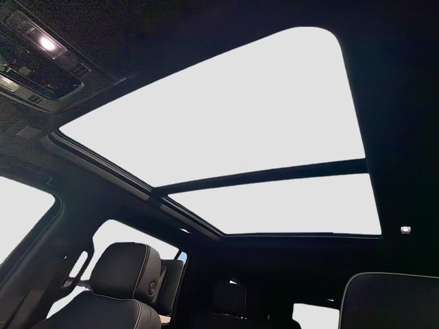Used 2026 Chevrolet Tahoe Premier RWD image 29