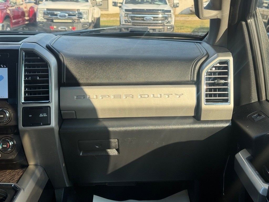 Used 2017 Ford F250 Lariat w/ Lariat Ultimate Package image 43