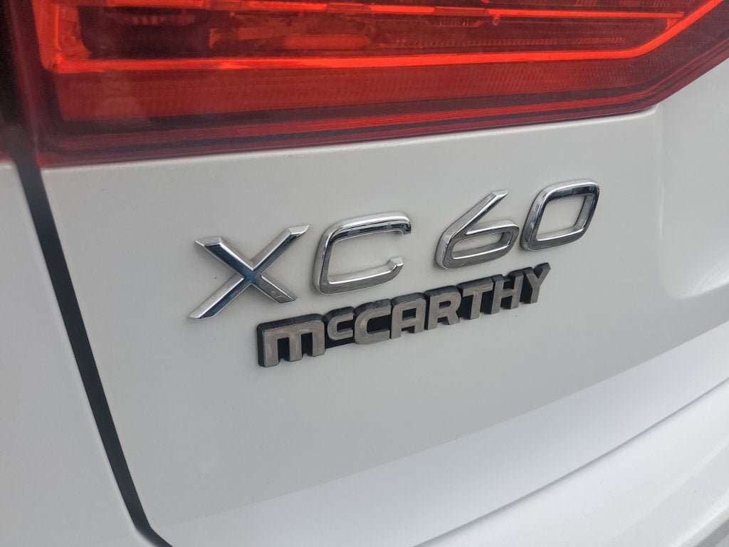 Used 2023 Volvo XC60 B5 Plus FWD image 8