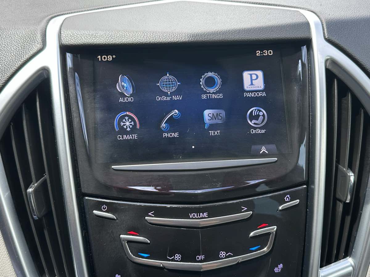 Used 2016 Cadillac SRX Luxury w/ Driver Awareness Package FWD image 29