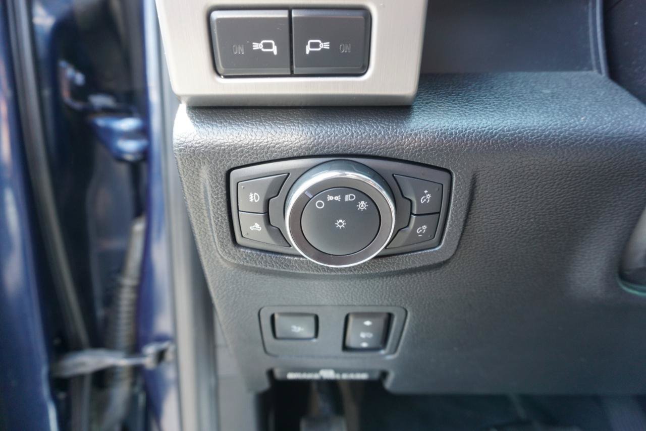 Used 2019 Ford F350 Platinum w/ Platinum Ultimate Package AWD/4WD image 19