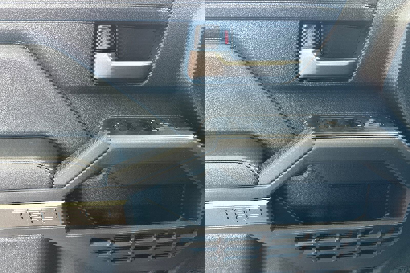 New 2026 Toyota Tacoma TRD Off-Road image 10