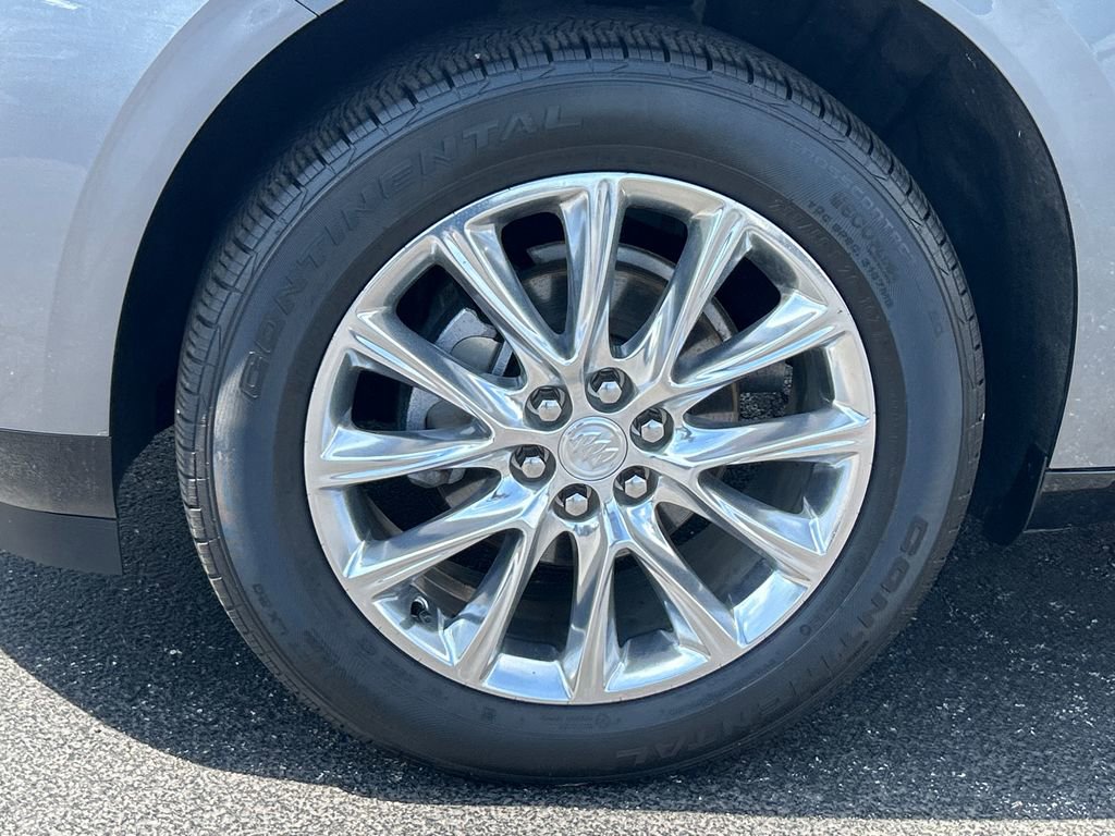 Used 2020 Buick Enclave Premium w/ Surround and Sites Package image 11