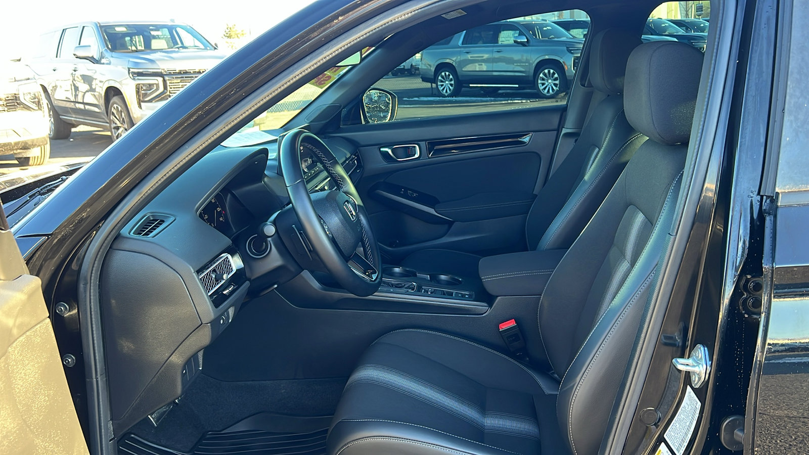 Used 2025 Honda Civic Sport image 29