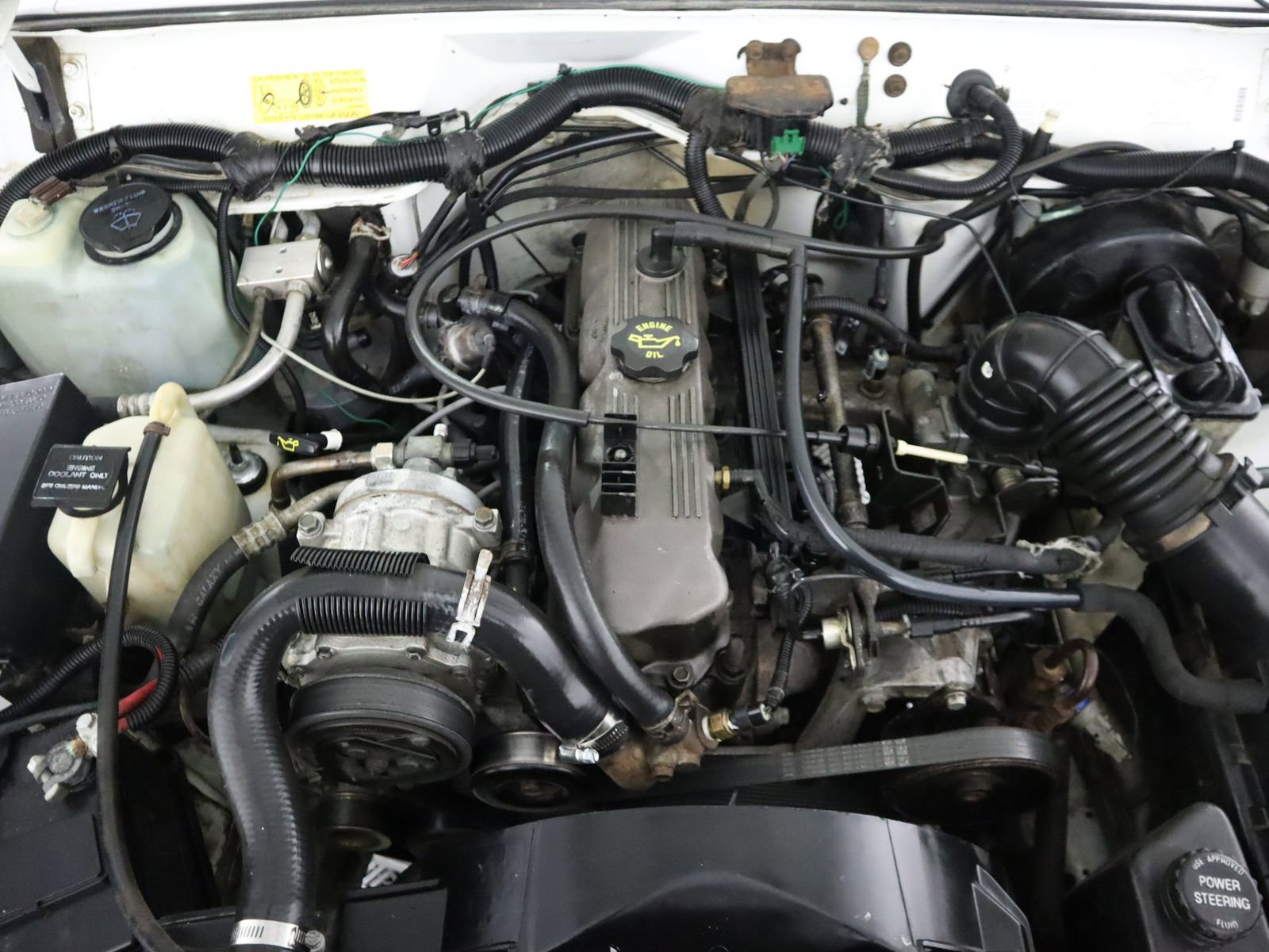 Used 1993 Jeep Cherokee 4WD 2-Door image 23