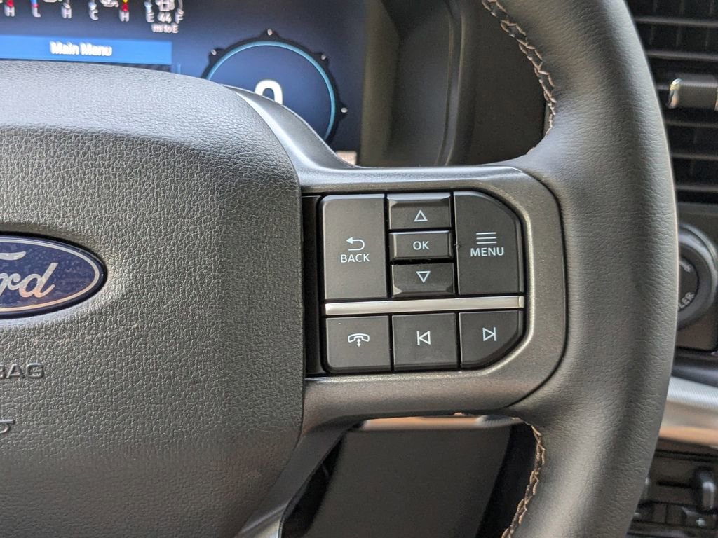 New 2025 Ford F150 Lariat w/ Equipment Group 502A High image 44