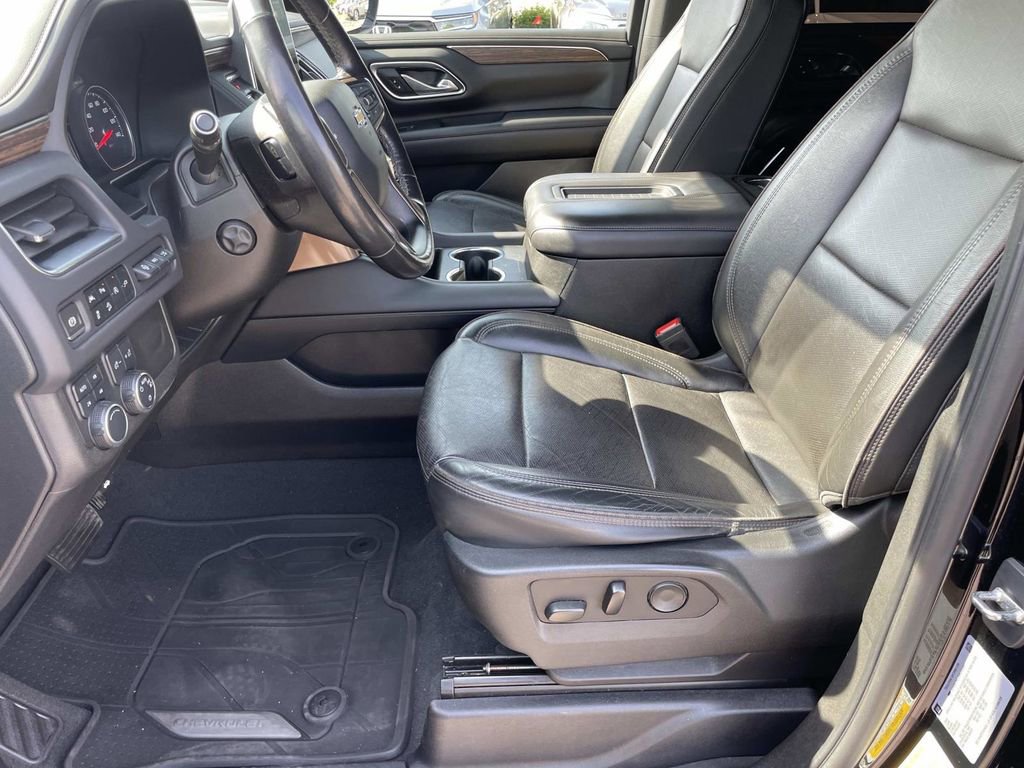 Used 2021 Chevrolet Tahoe High Country image 16