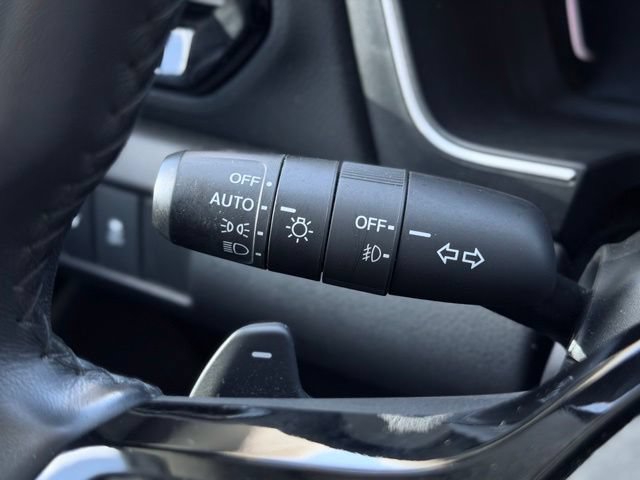 Used 2025 Honda Pilot EX-L image 33