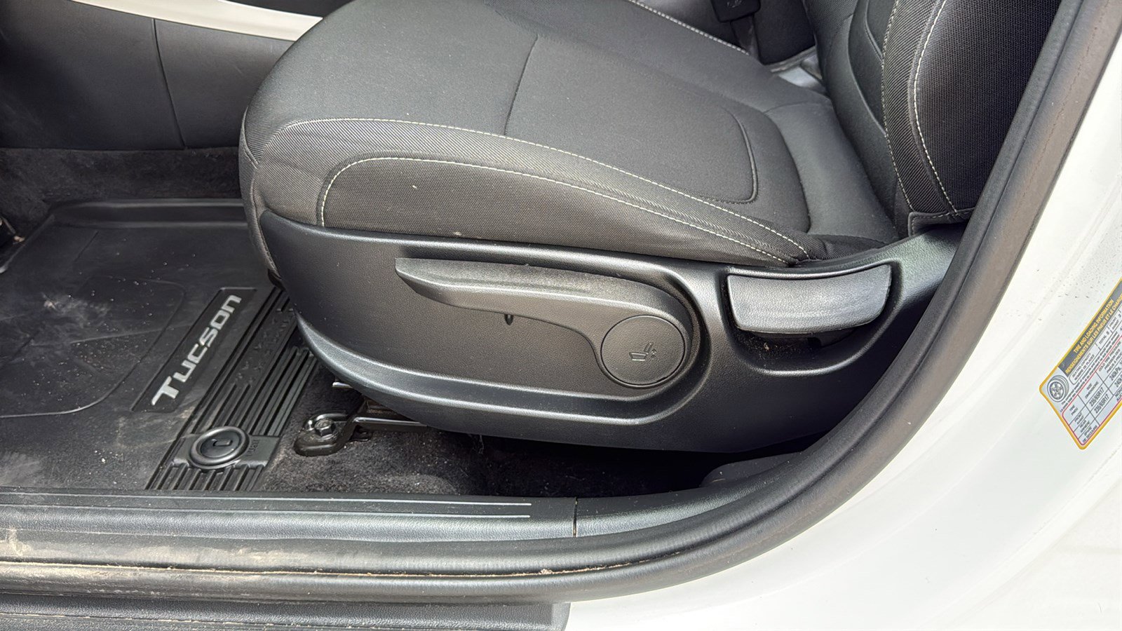 Used 2024 Hyundai Tucson SE image 10