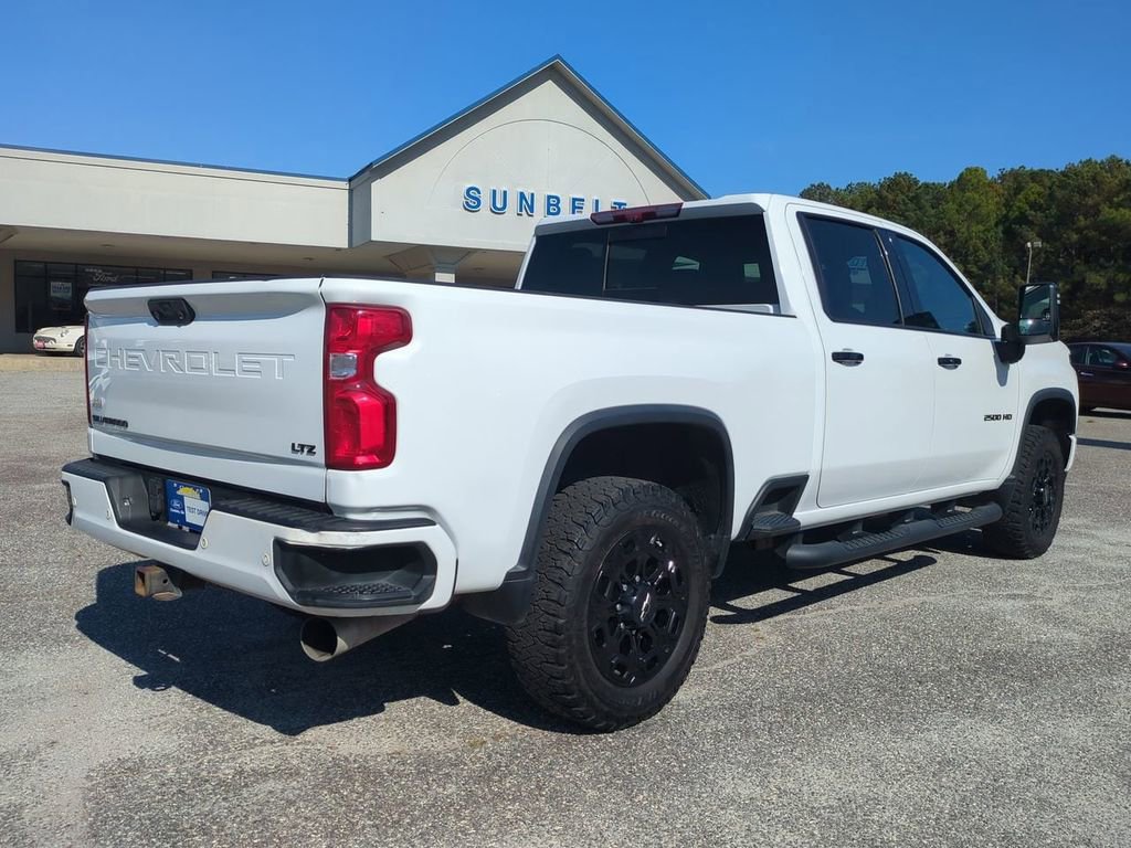 Used 2022 Chevrolet Silverado 2500 LTZ w/ LTZ Plus Package image 4