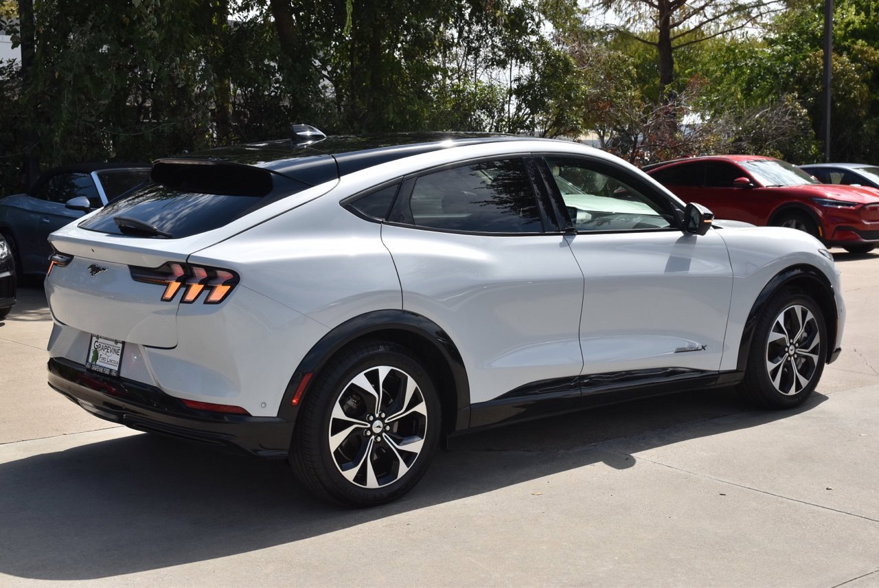 Used 2023 Ford Mustang Mach-E Premium RWD image 7