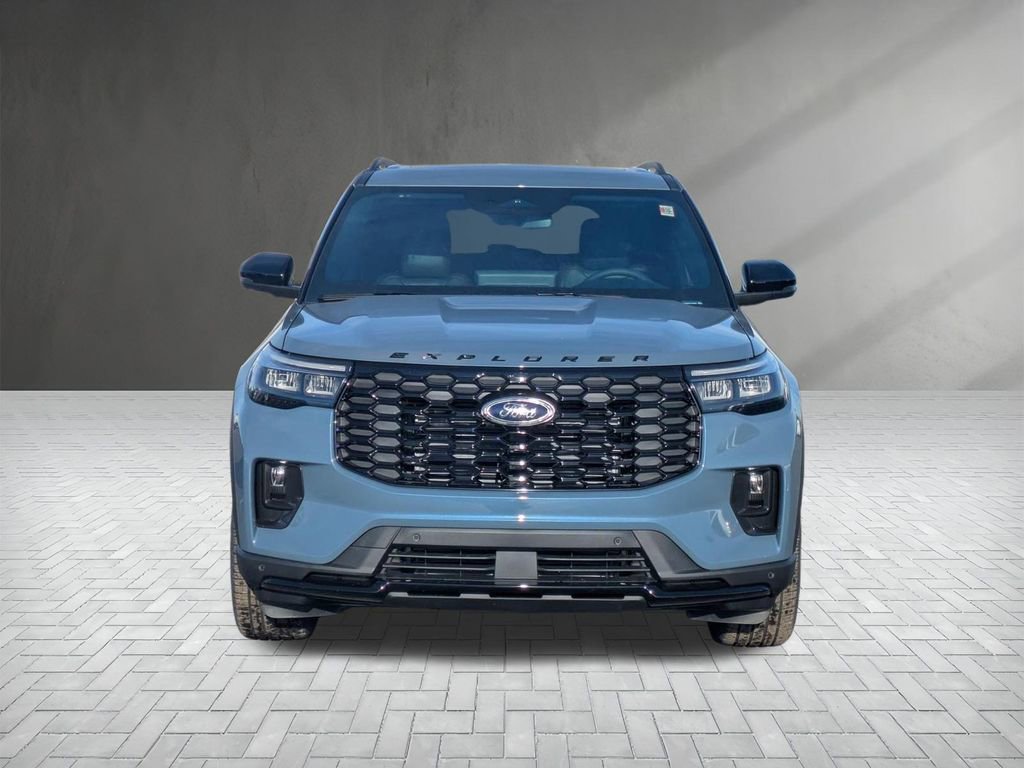 New 2026 Ford Explorer ST-Line w/ ST-Line Street Pack image 2