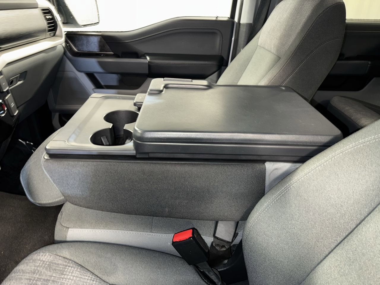 Used 2021 Ford F150 XLT w/ Equipment Group 302A High image 29