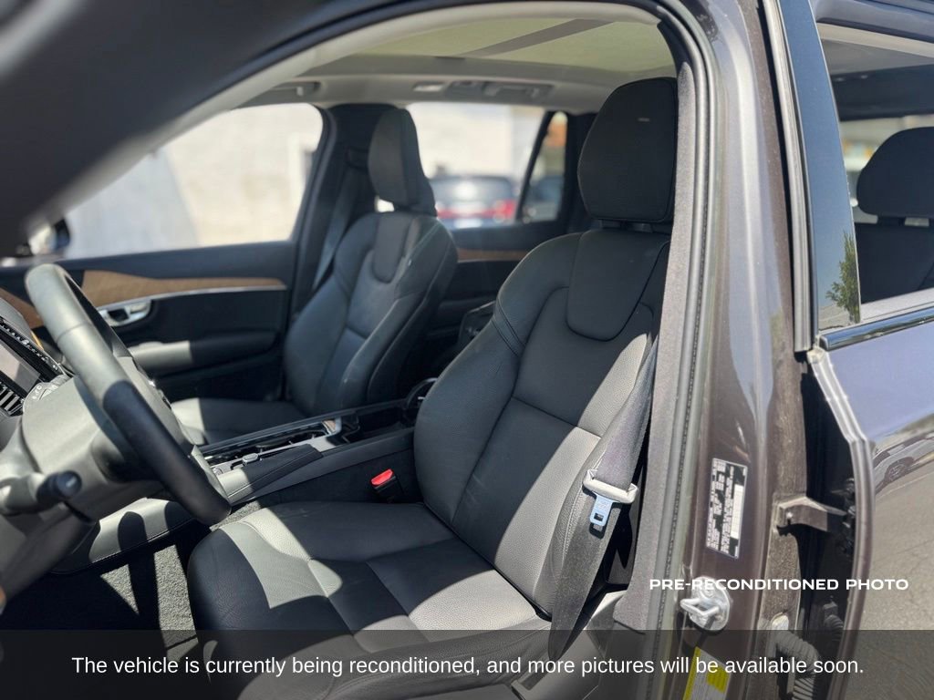 Used 2023 Volvo XC90 T8 Plus w/ Protection Package Premier AWD/4WD image 11
