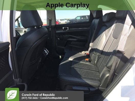Used 2025 Kia Sorento S w/ Panoramic Sunroof Package FWD image 12