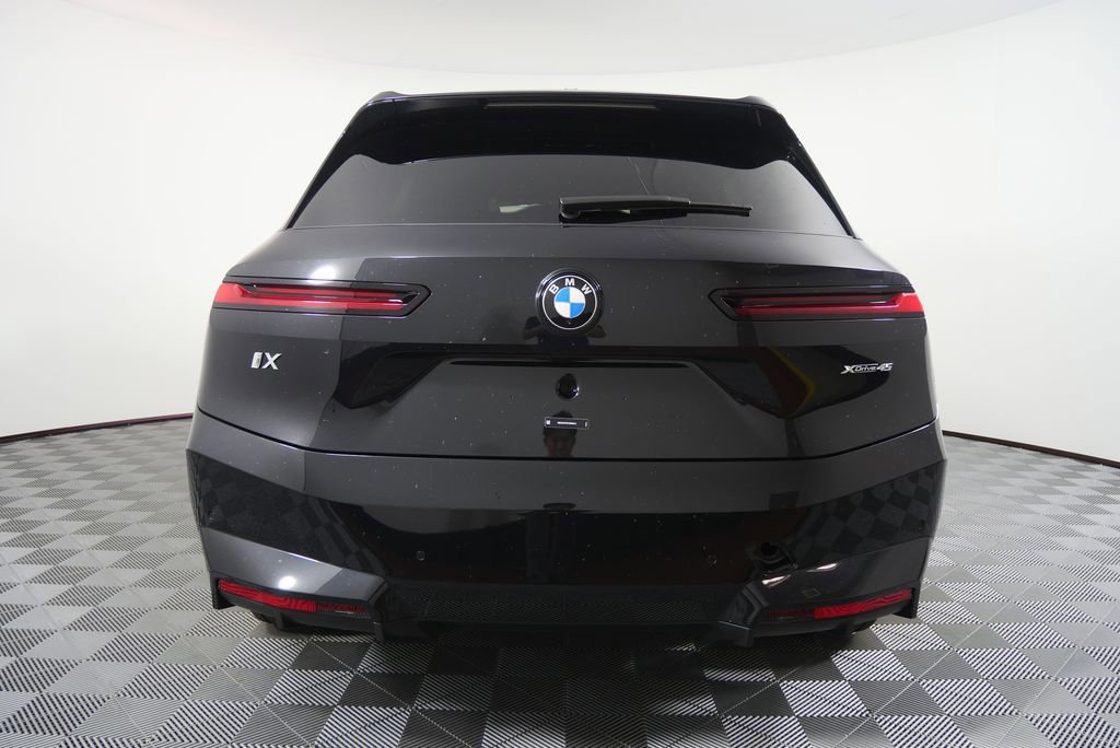 New 2026 BMW iX xDrive45 image 4