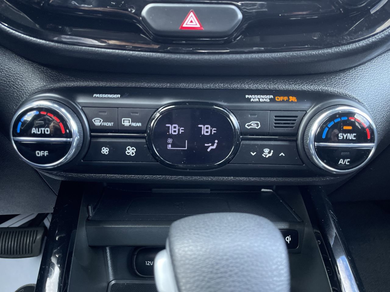 Certified 2023 Kia Soul FWD image 16