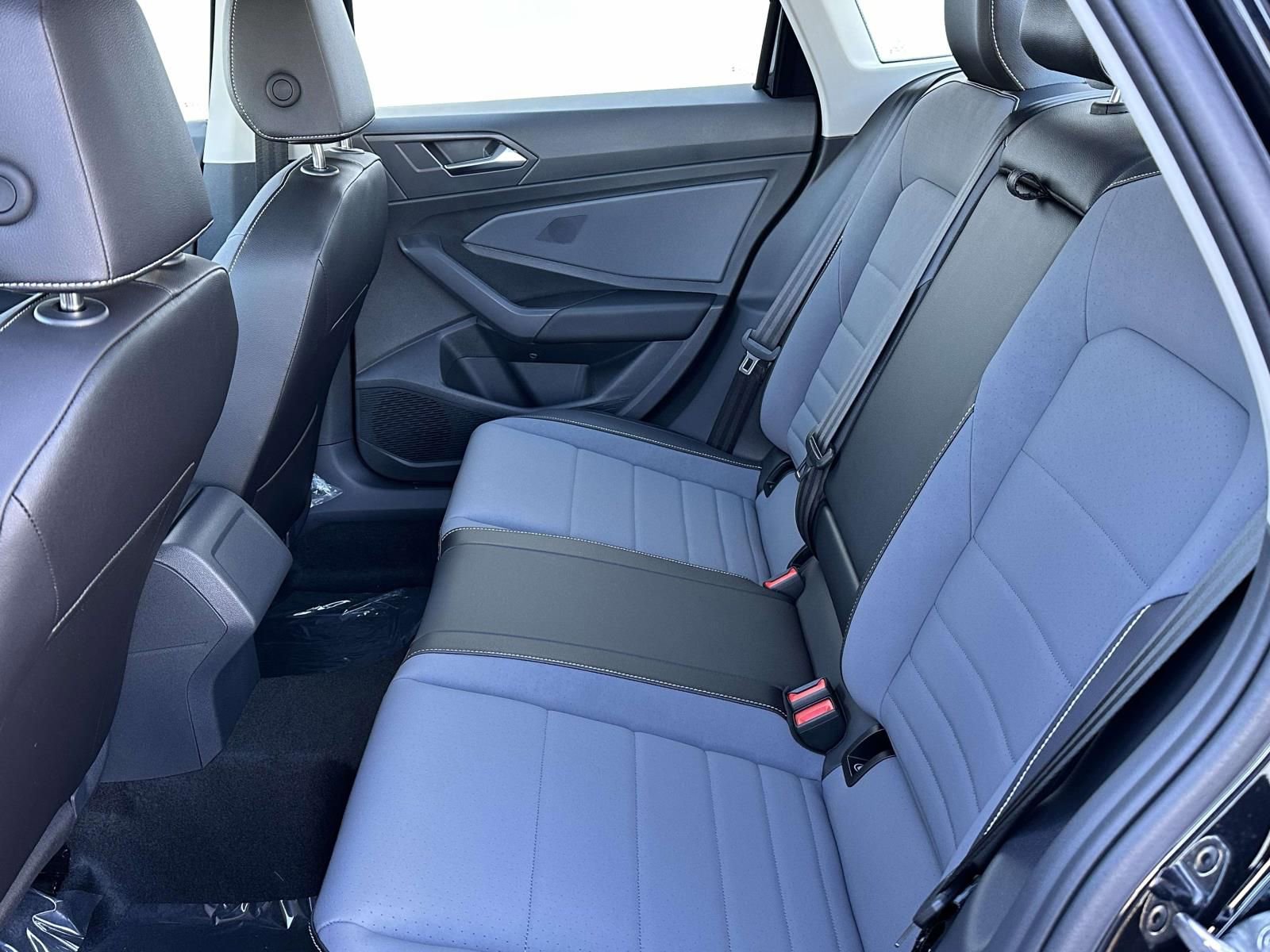 New 2026 Volkswagen Jetta SE image 13