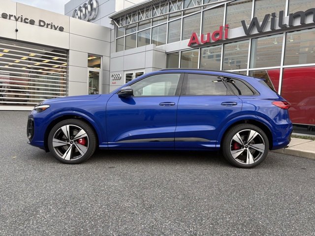 New 2025 Audi SQ5 Premium Plus image 2