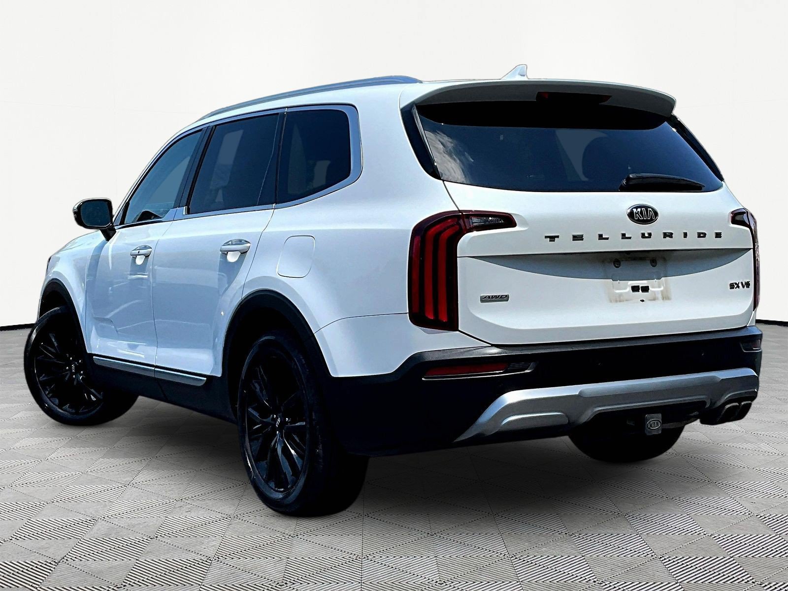 Used 2020 Kia Telluride SX w/ SX Prestige Package AWD/4WD image 4