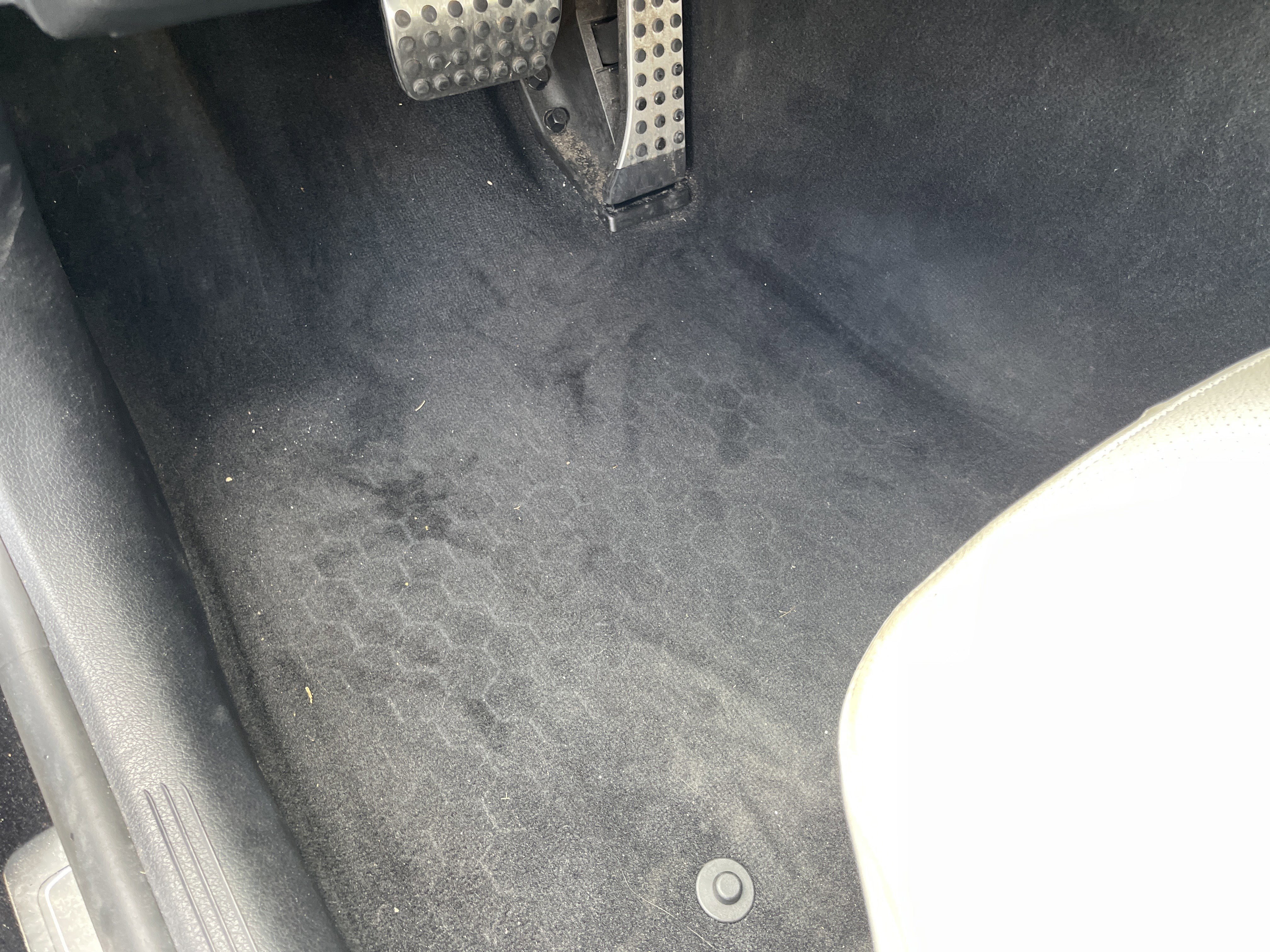 Certified 2023 Mercedes-Benz C 300 4MATIC Sedan image 17