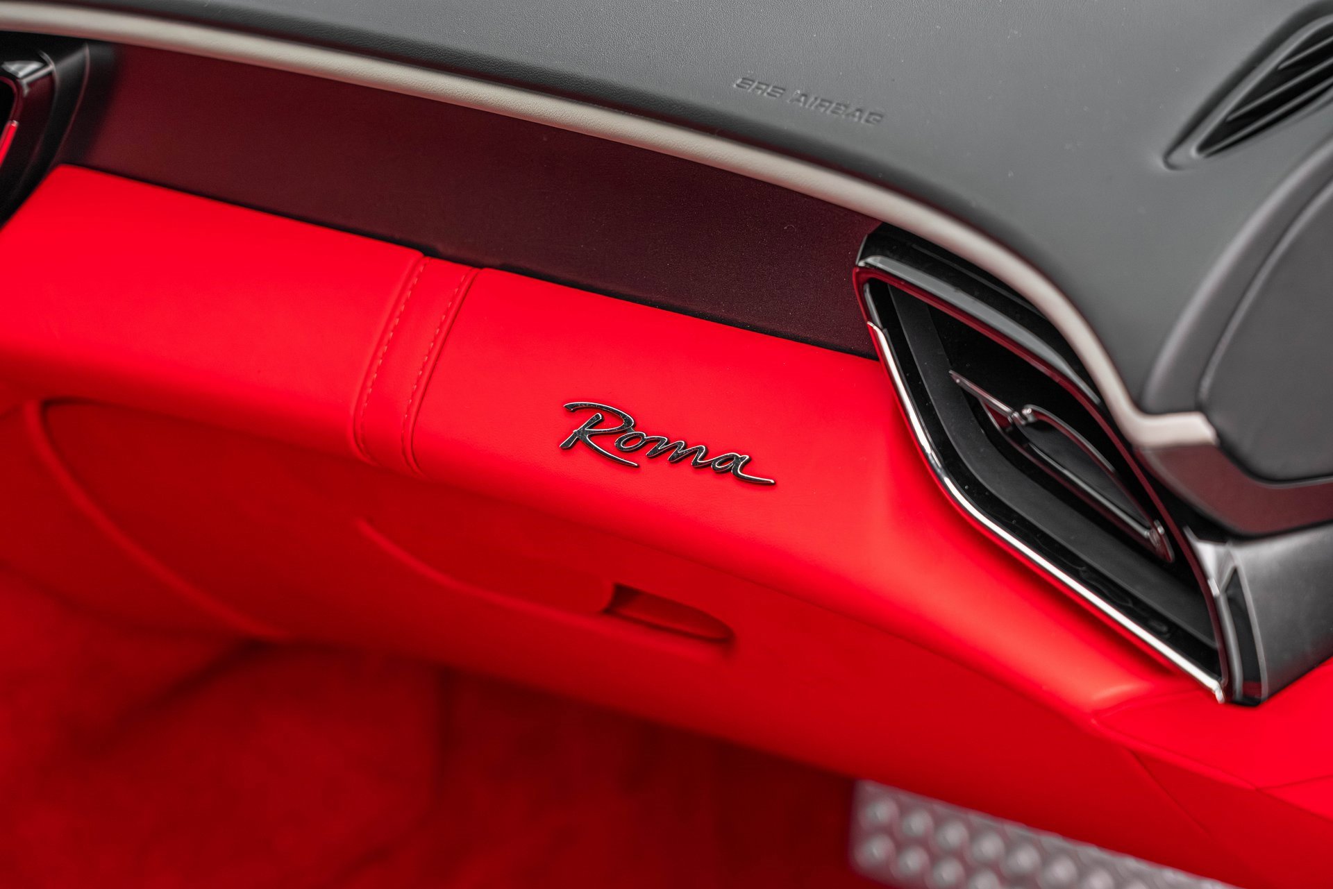 Certified 2024 Ferrari Roma Base image 37