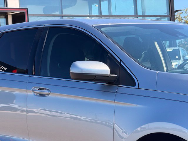 Used 2023 Ford Edge SEL AWD/4WD image 4