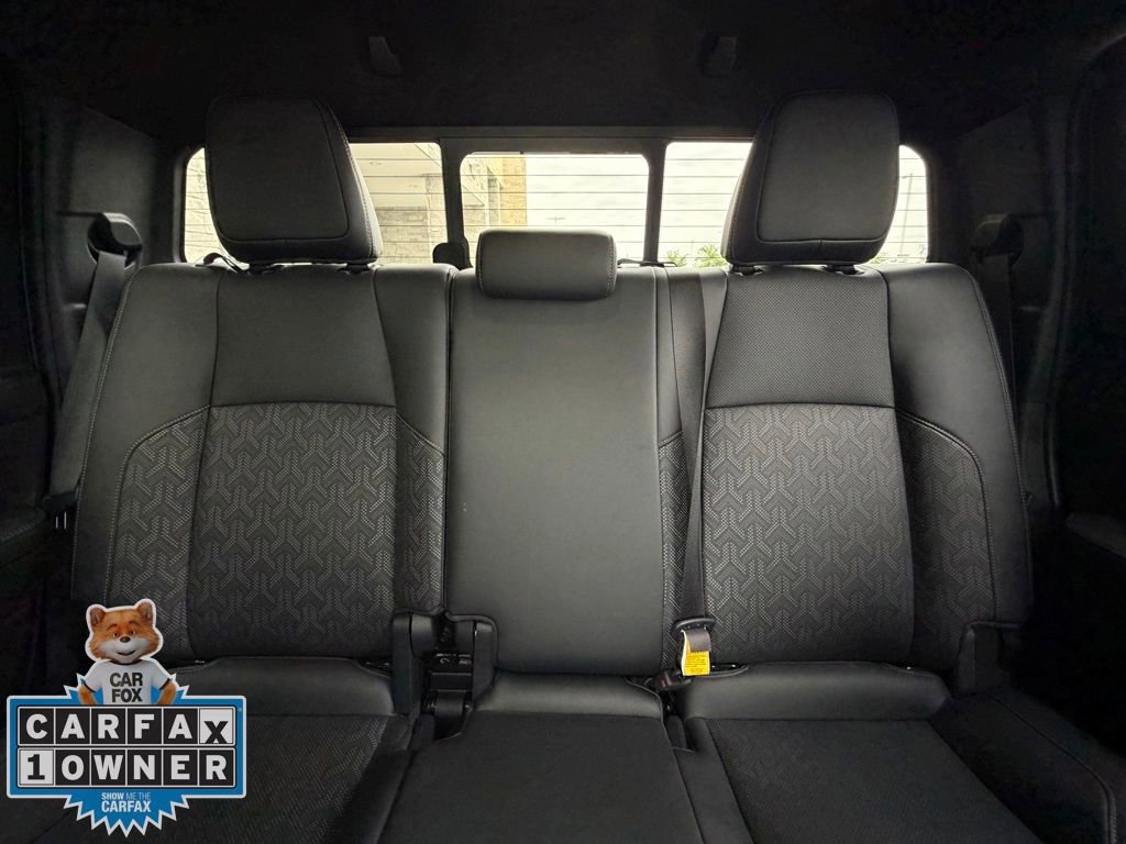 Used 2025 Toyota Tacoma Limited AWD/4WD image 25
