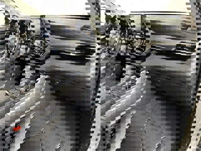 Used 2022 Toyota Highlander XLE image 30