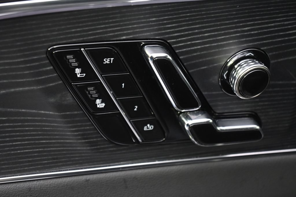 Certified 2024 Cadillac Lyriq Sport AWD/4WD image 14