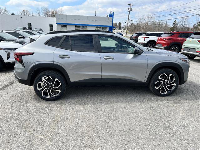 New 2026 Chevrolet Trax RS image 7