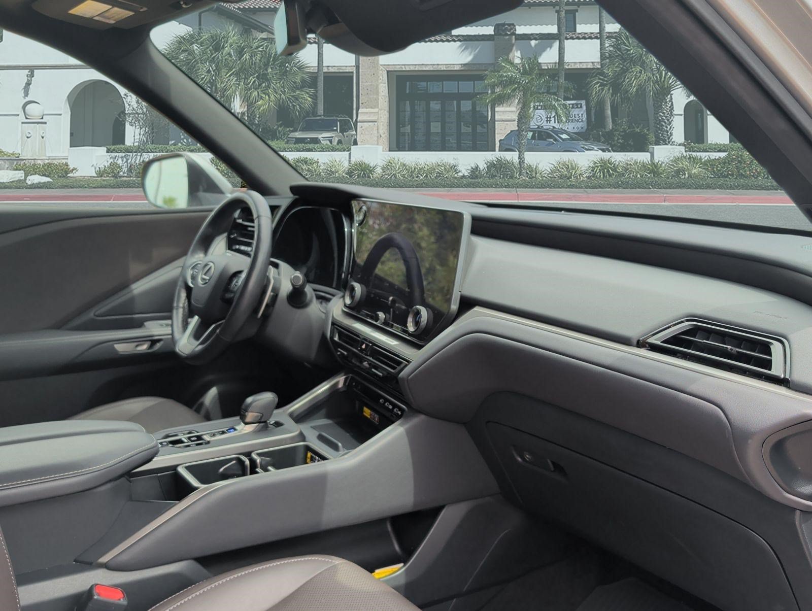 Certified 2024 Lexus TX 350 FWD w/ Technology Package image 30