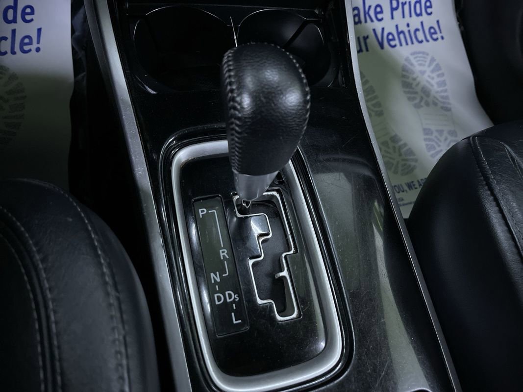 Used 2020 Mitsubishi Outlander SEL image 24