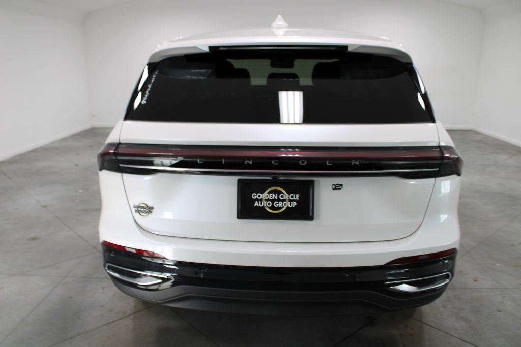 New 2026 Lincoln Nautilus Premier image 7