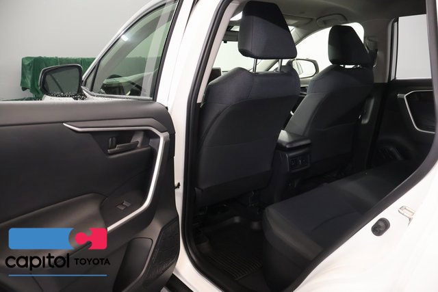 Certified 2024 Toyota RAV4 LE AWD/4WD image 28