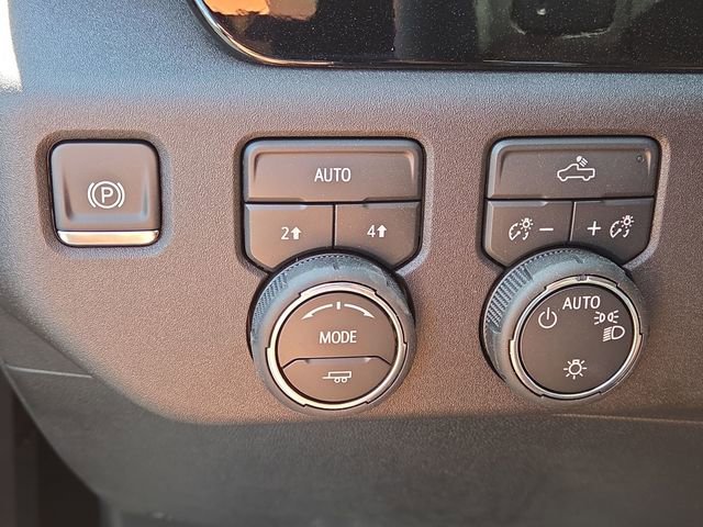 New 2026 Chevrolet Silverado 1500 LT image 18