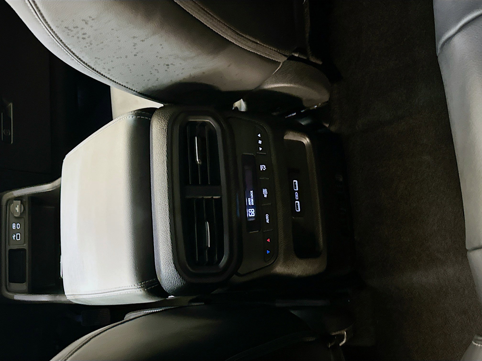 Used 2023 Honda Pilot Touring image 28