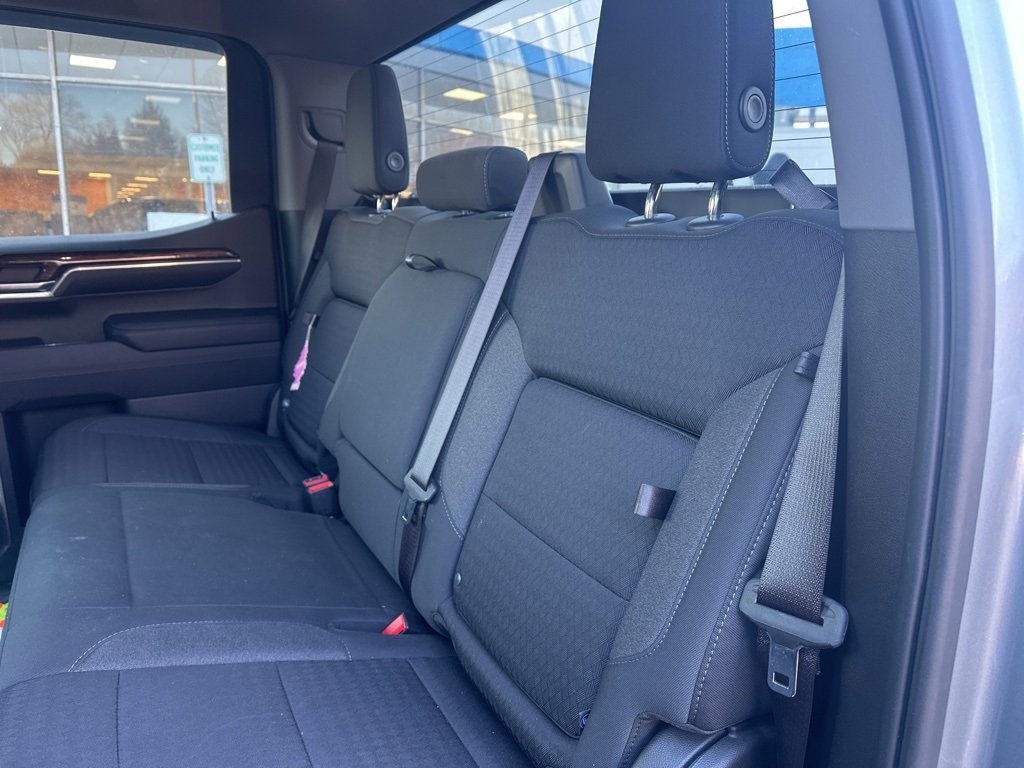 Used 2023 GMC Sierra 1500 Elevation image 12