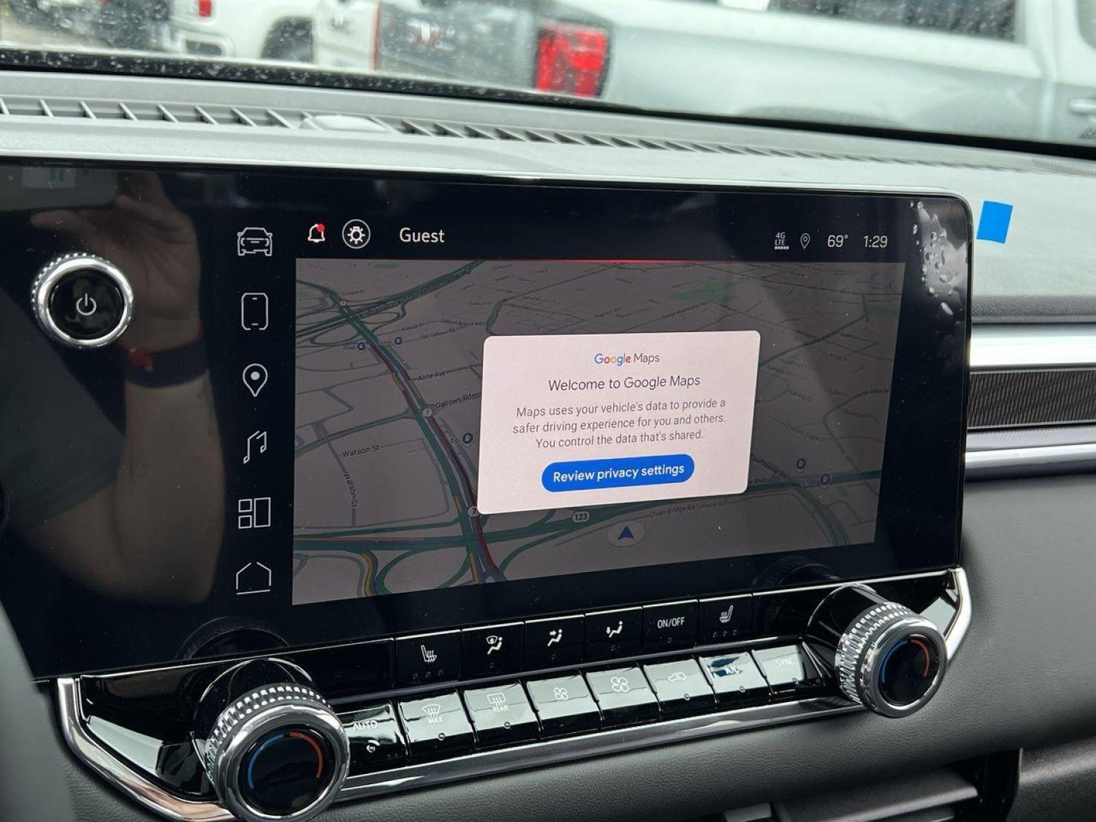 New 2025 GMC Canyon Elevation w/ Convenience Package image 14