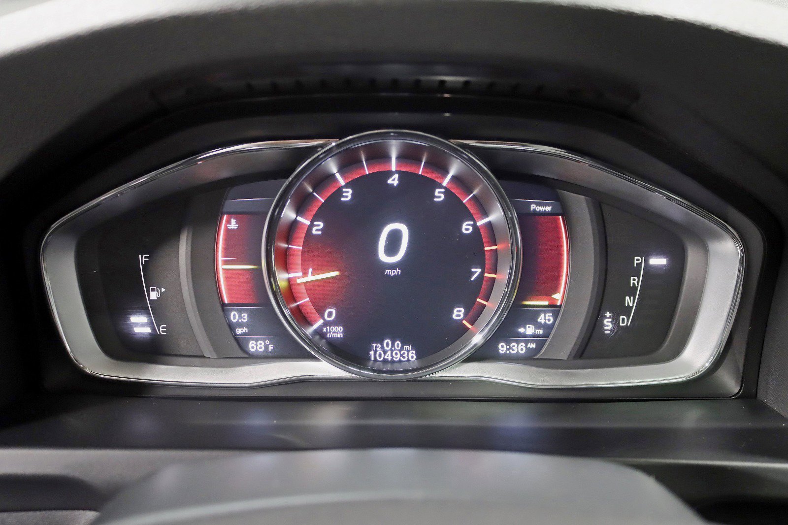 Used 2018 Volvo V60 T5 Cross Country w/ Convenience Package image 16