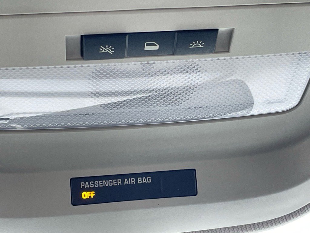 Used 2021 Chevrolet Colorado W/T w/ Custom Special Edition image 18