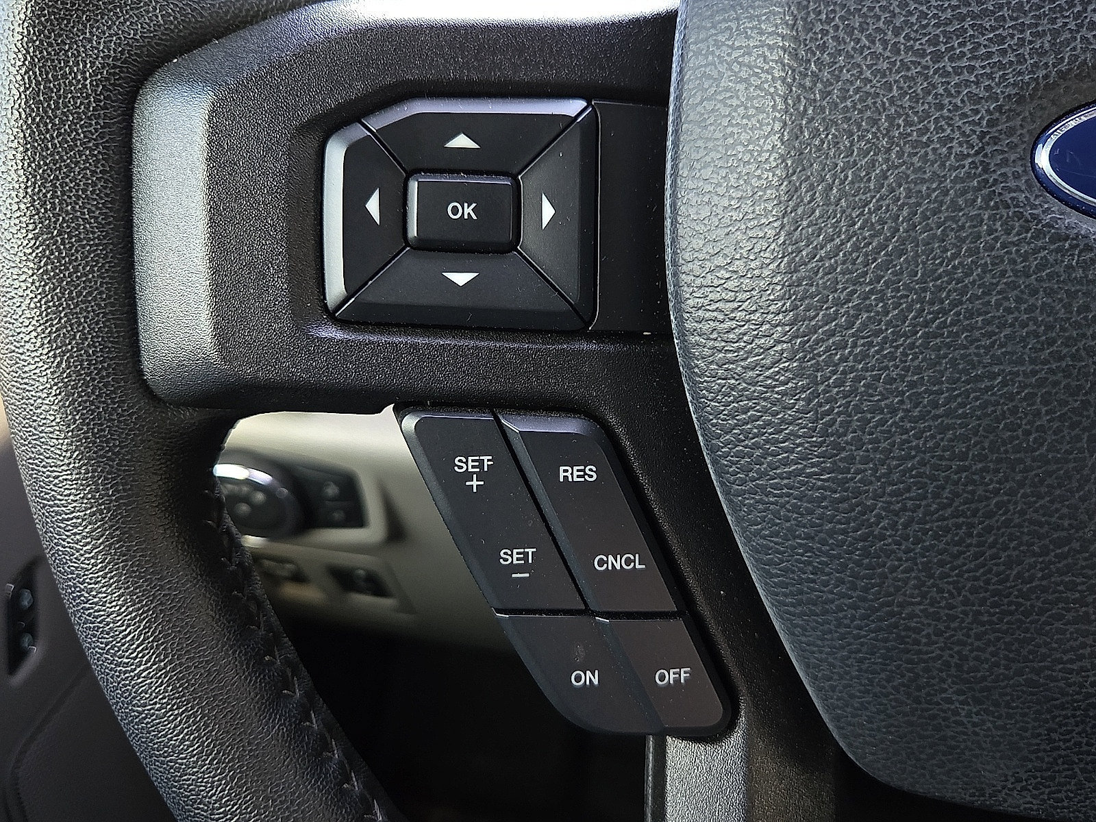 Used 2020 Ford F150 XLT w/ Equipment Group 302A Luxury AWD/4WD image 19