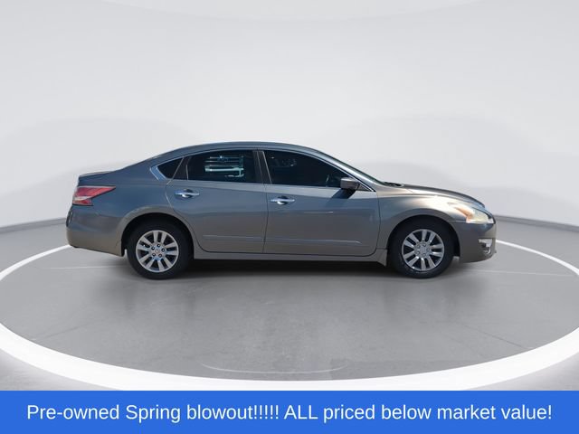 Used 2015 Nissan Altima 2.5 S w/ Power Driver Seat Package FWD image 9