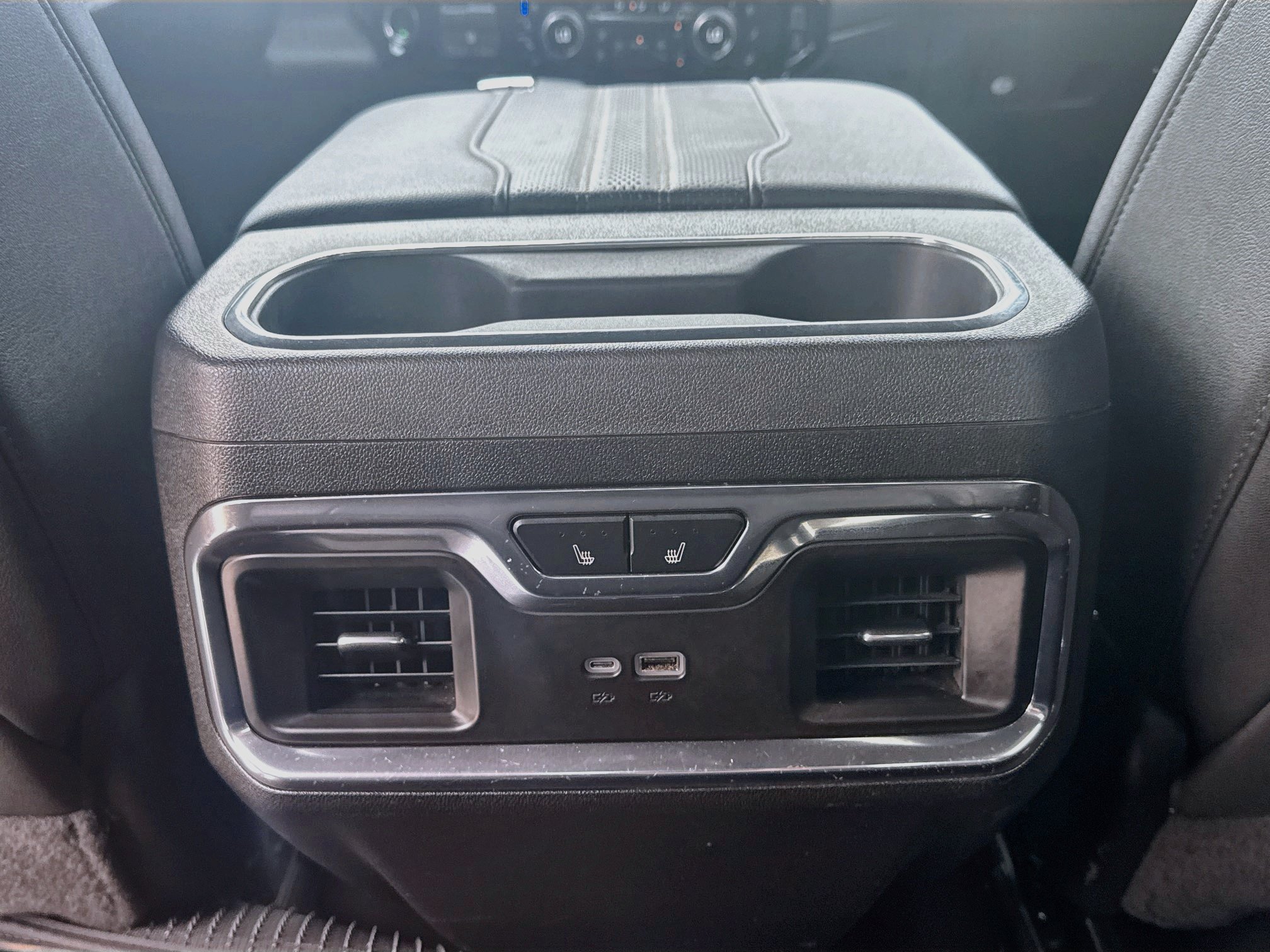 Used 2024 Chevrolet Silverado 1500 High Country w/ Midnight Edition AWD/4WD image 20