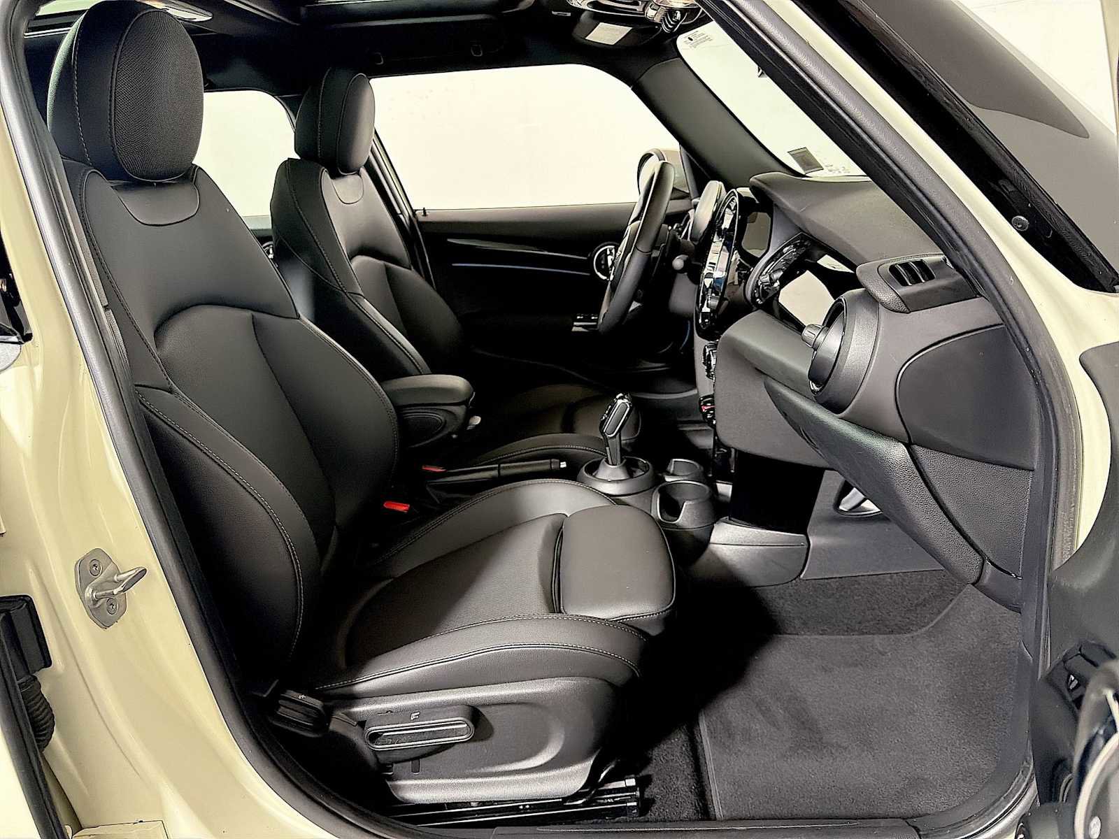 Used 2023 MINI Cooper S image 25