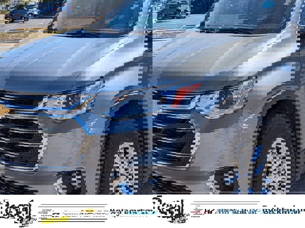 Used 2019 Chevrolet Traverse LT image 6