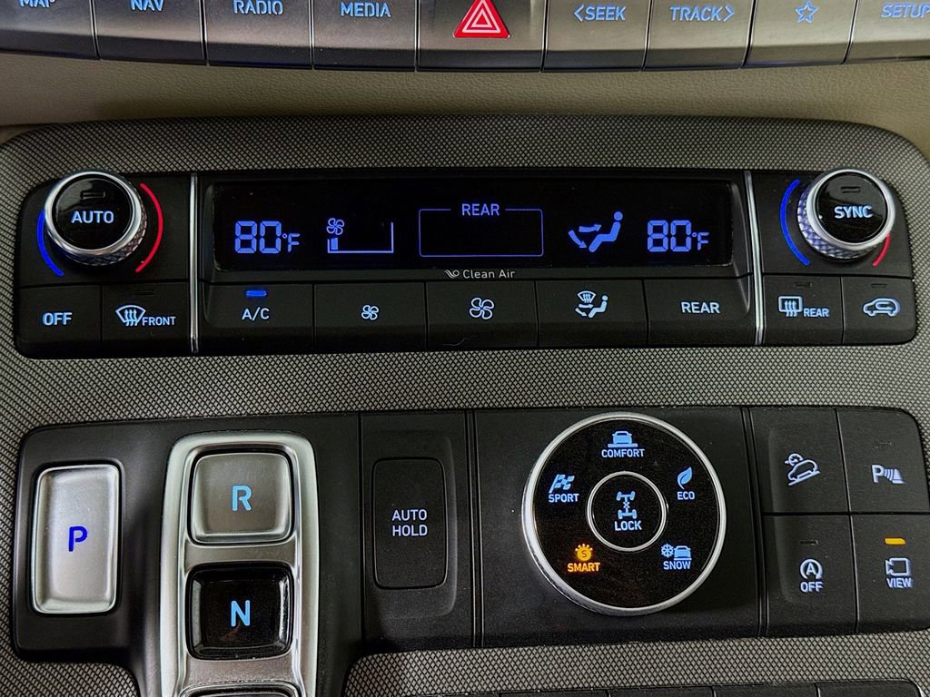 Used 2020 Hyundai Palisade Limited image 16