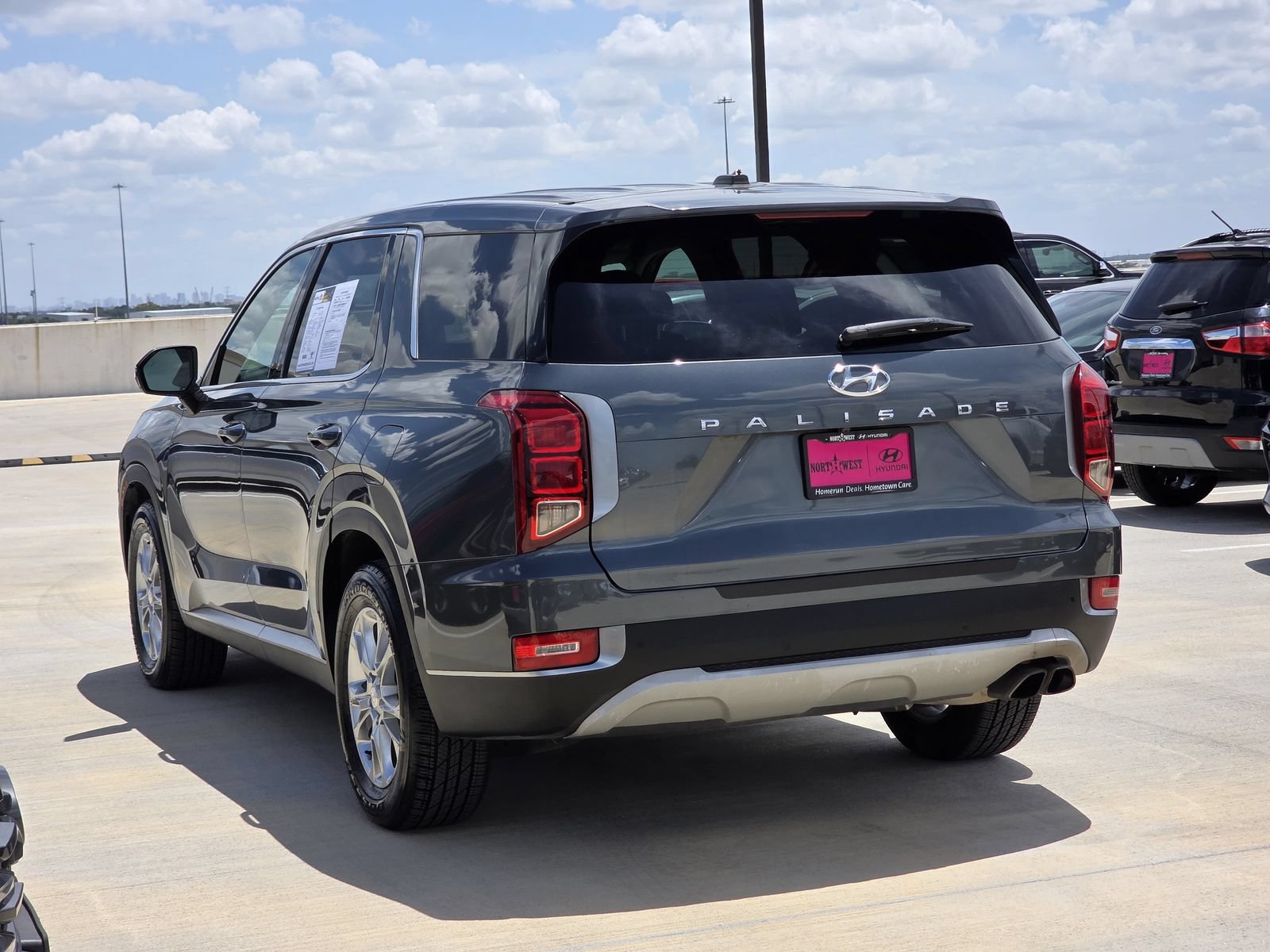 Used 2022 Hyundai Palisade SE FWD image 8
