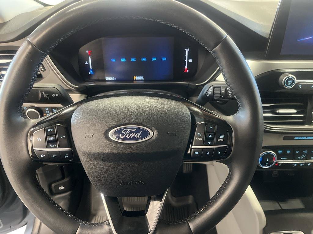 Used 2024 Ford Escape Active AWD/4WD image 10