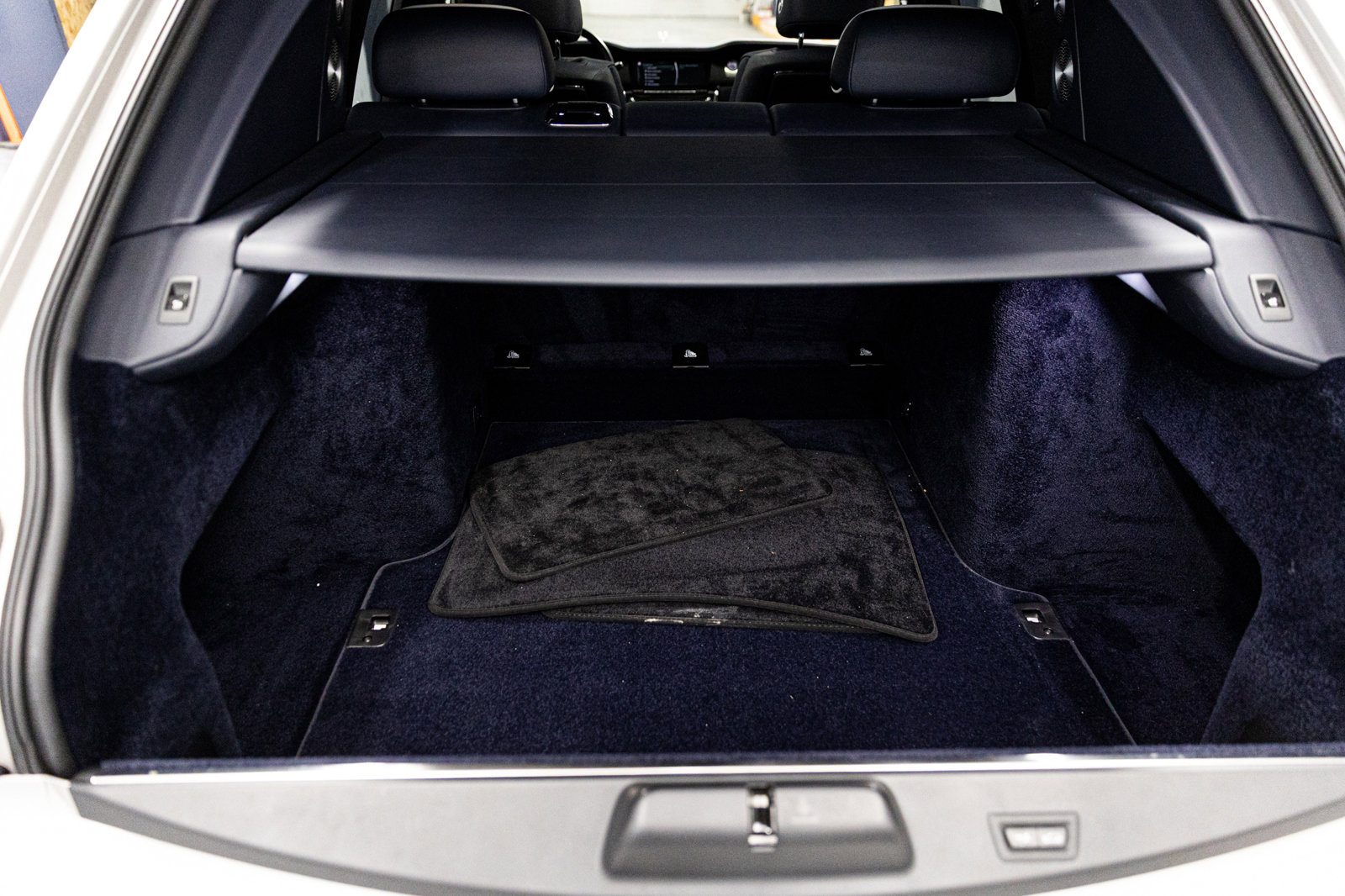 Used 2020 Rolls-Royce Cullinan image 7